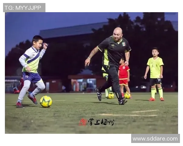 足球球星假人训练系统提升青少年技战术水平的新探索